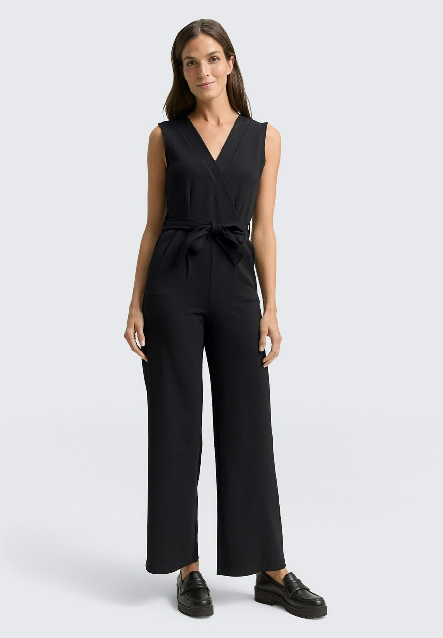 Комбинезон TOM TAILOR OVERALLS MIT BINDEGÜRTEL, Deep Black/Black
Комбинезон TOM TAILOR OVERALLS MIT BINDEGÜRTEL, Deep Black/Black