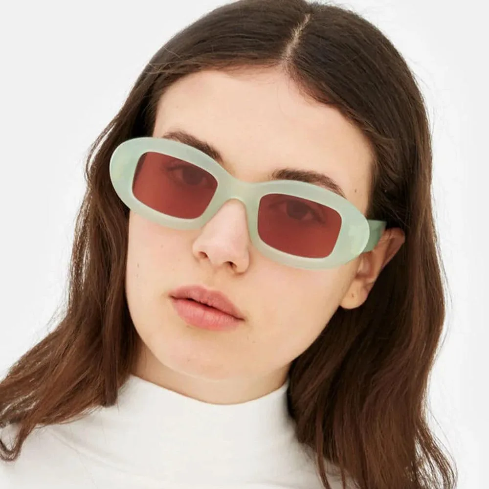 Эллиптические ретро-солнцезащитные очки для женщин в толстой оправе, солнцезащитные очки премиум-класса, модные очки с защитой от солнца TVTBBVV, Jelly Green
Эллиптические ретро-солнцезащитные очки для женщин в толстой оправе, солнцезащитные очки премиум-класса, модные очки с защитой от солнца TVTBBVV, Jelly Green