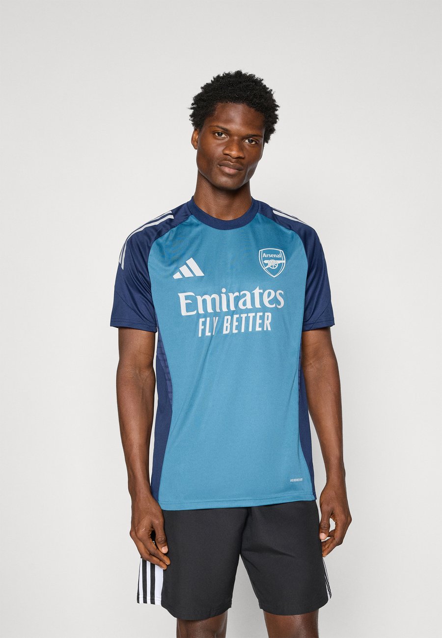 Футболка Adidas Performance ARSENAL FC 25/26 TIRO 25 COMPETITION TRAINING, Blanch Blue/Night Indigo/Blue, Белый, Футболка Adidas Performance ARSENAL FC 25/26 TIRO 25 COMPETITION TRAINING, Blanch Blue/Night Indigo/Blue
Футболка Adidas Performance ARSENAL FC 25/26 TIRO 25 COMPETITION TRAINING, Blanch Blue/Night Indigo/Blue, Белый, Футболка Adidas Performance ARSENAL FC 25/26 TIRO 25 COMPETITION TRAINING, Blanch Blue/Night Indigo/Blue