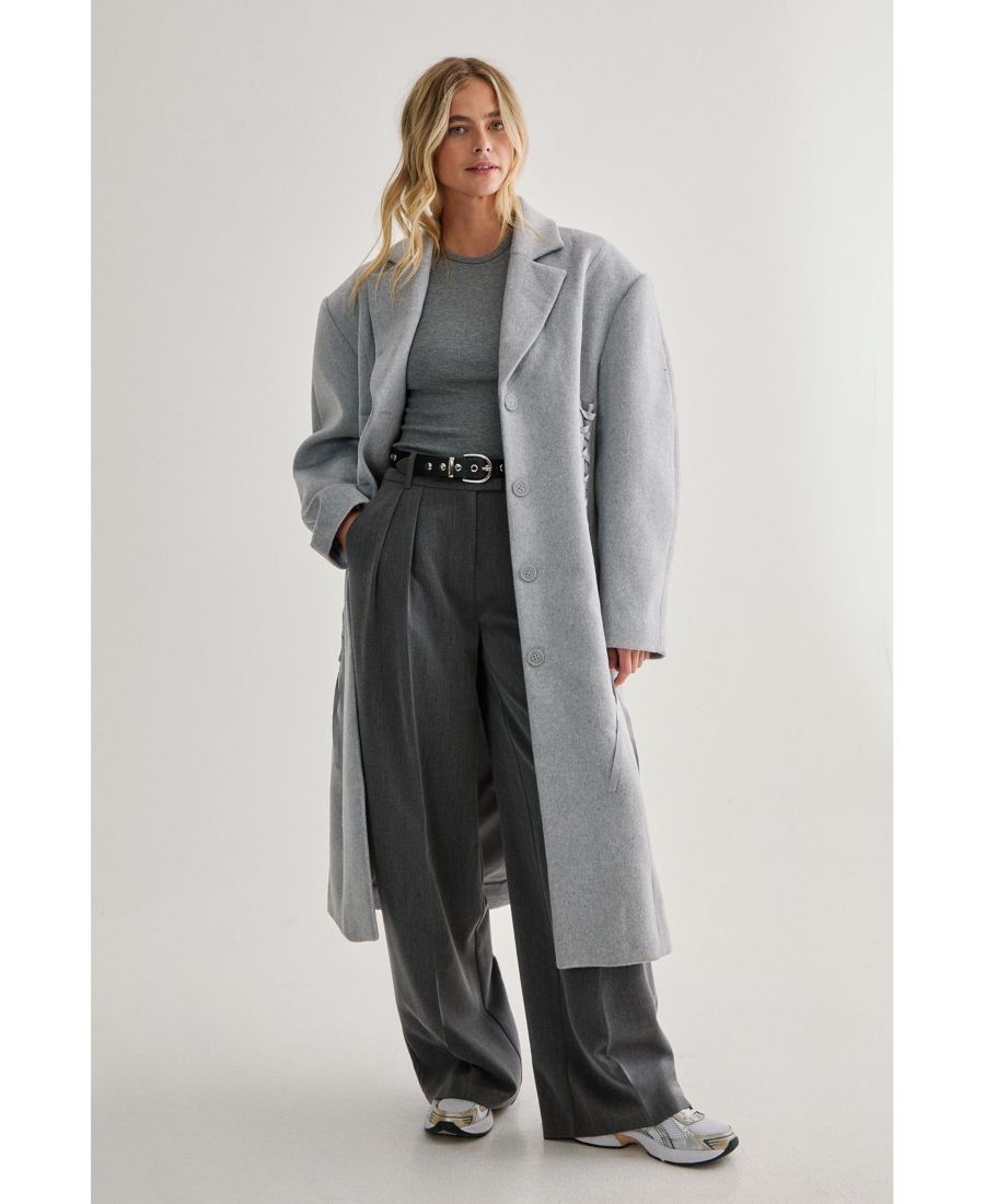 Роскошное пальто с корсетной отделкой Nasty Gal, Grey
Роскошное пальто с корсетной отделкой Nasty Gal, Grey