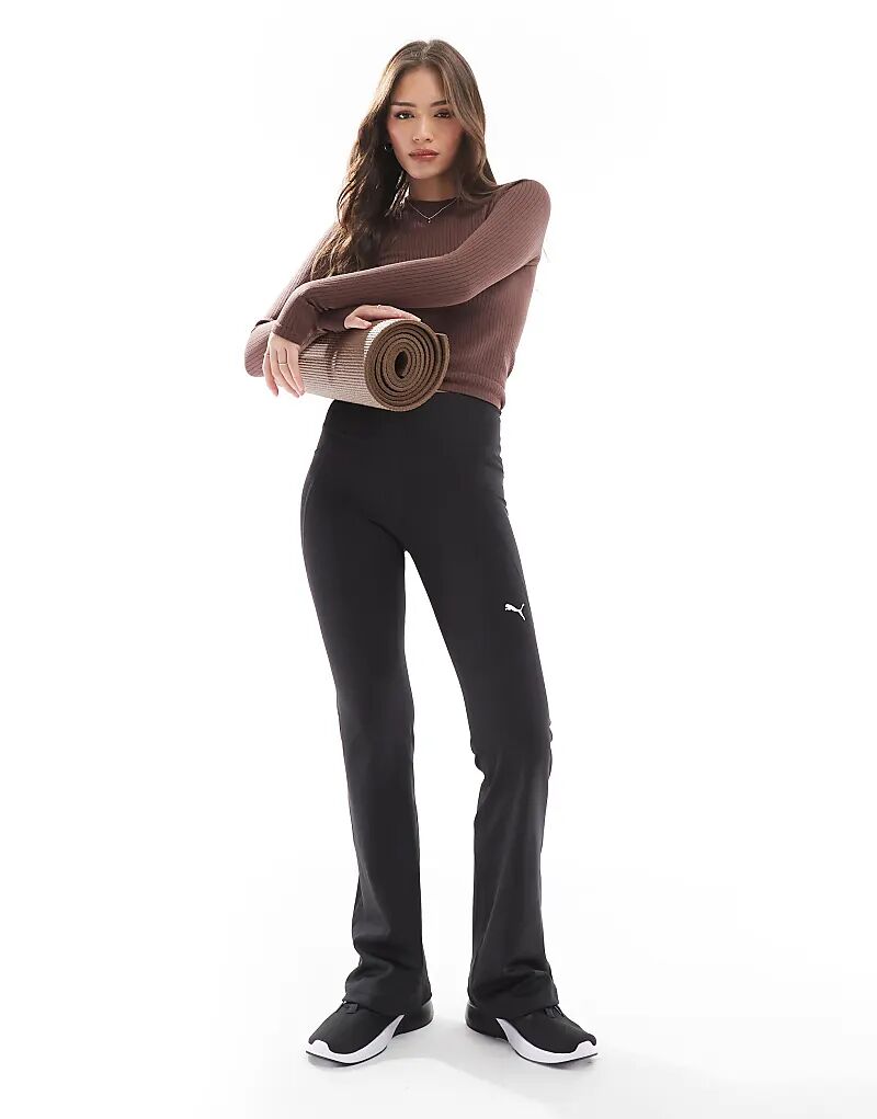 Леггинсы Essential flare черного цвета Puma
Леггинсы Essential flare черного цвета Puma