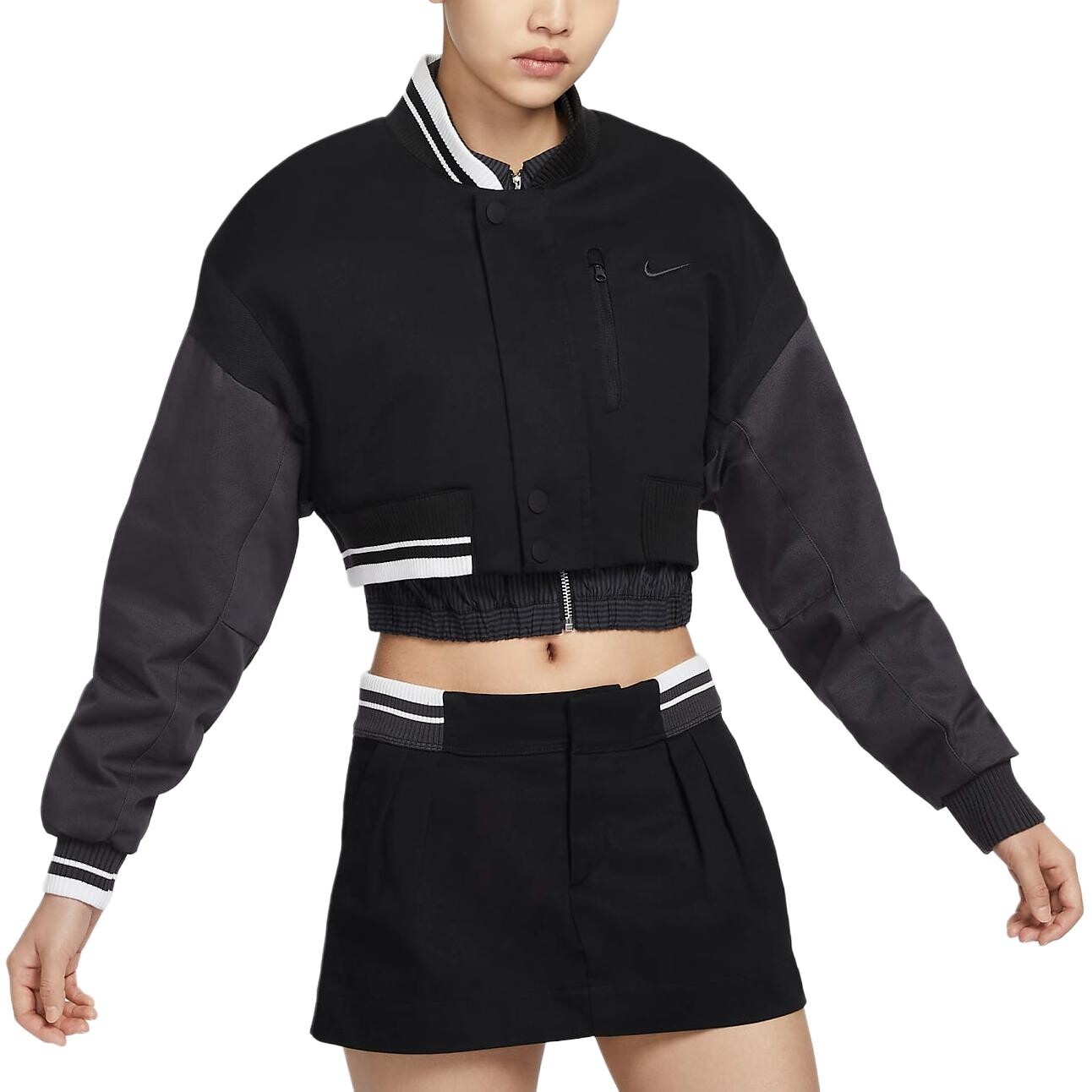 Куртка женская черная/угольно-черная/угольно-черная Nike
Куртка женская черная/угольно-черная/угольно-черная Nike