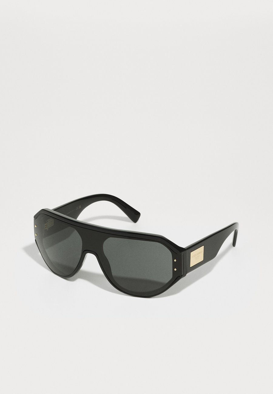 Солнцезащитные очки Dolce&Gabbana UNISEX, Black
Солнцезащитные очки Dolce&Gabbana UNISEX, Black