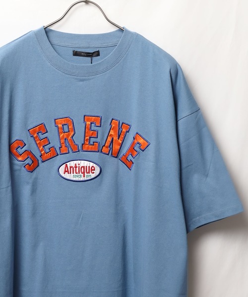 Футболка оверсайз с принтом "Bling Leads", серо-голубой
Футболка оверсайз с принтом "Bling Leads", серо-голубой