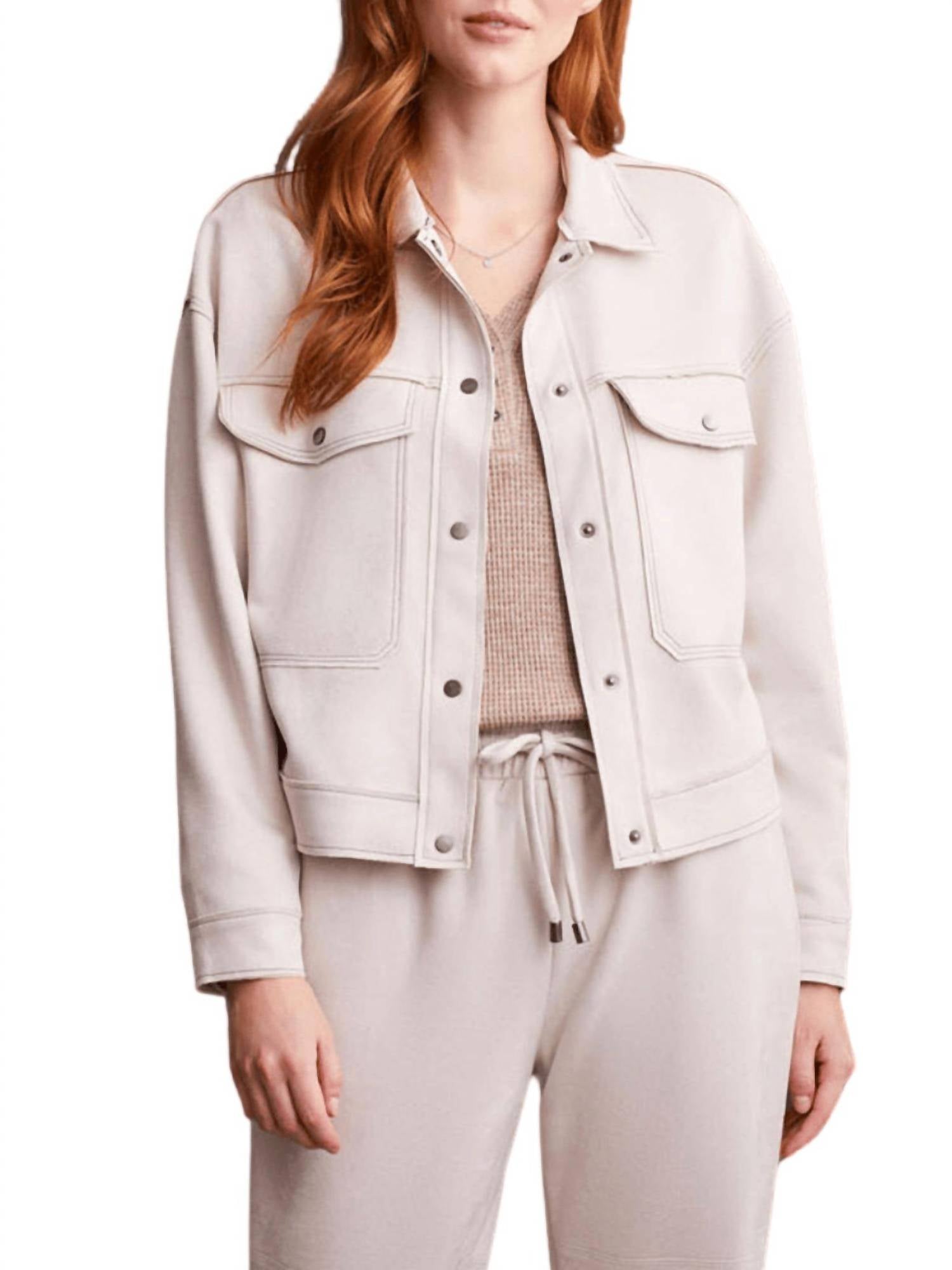 Свободная искусственная замшевая куртка в цвете яичной скорлупы TRIBAL, Eggshell 
Свободная искусственная замшевая куртка в цвете яичной скорлупы TRIBAL, Eggshell