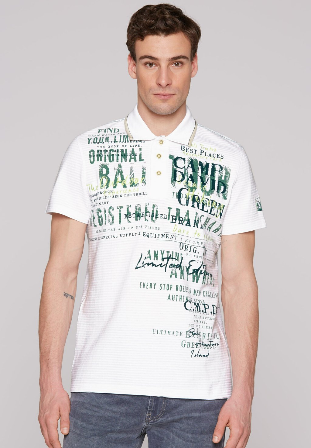 Рубашка поло GESTREIFTES MIT PRINTS UND STICKEREIEN Camp David, белый
Рубашка поло GESTREIFTES MIT PRINTS UND STICKEREIEN Camp David, белый