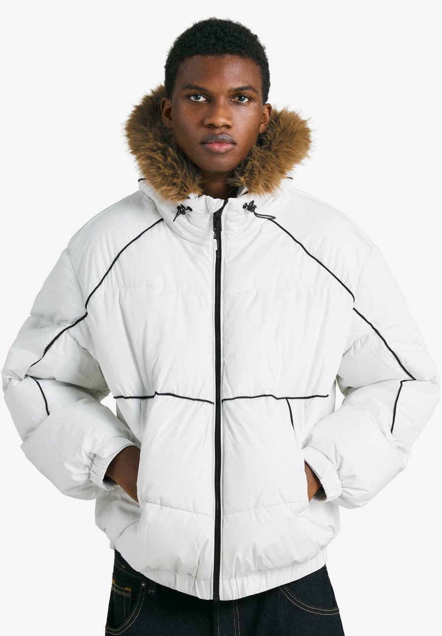 Куртка Bershka Winter jacket, White
Куртка Bershka Winter jacket, White