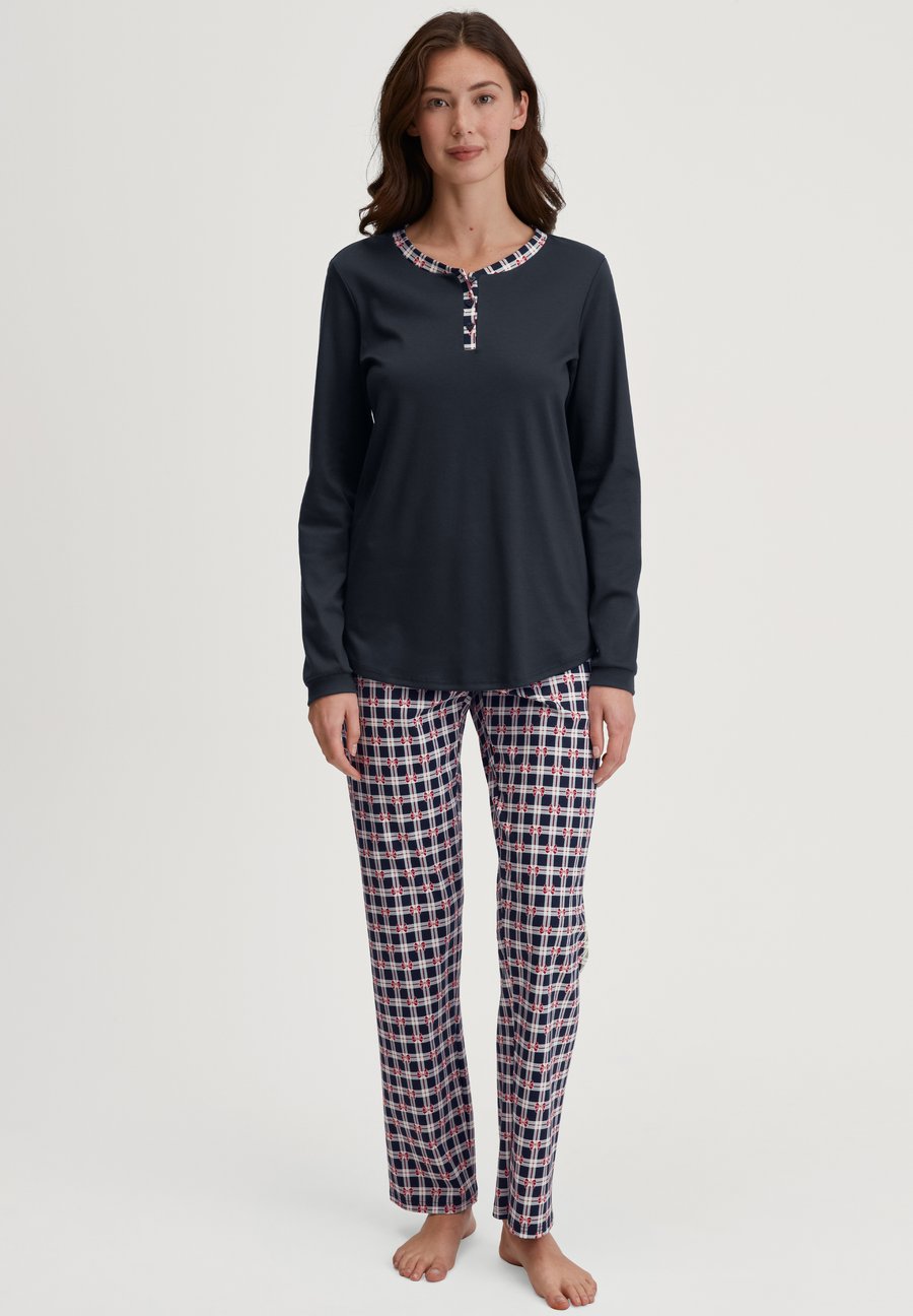 Пижамный комплект Calida SET, Dark Sapphire/Dark Blue
Пижамный комплект Calida SET, Dark Sapphire/Dark Blue