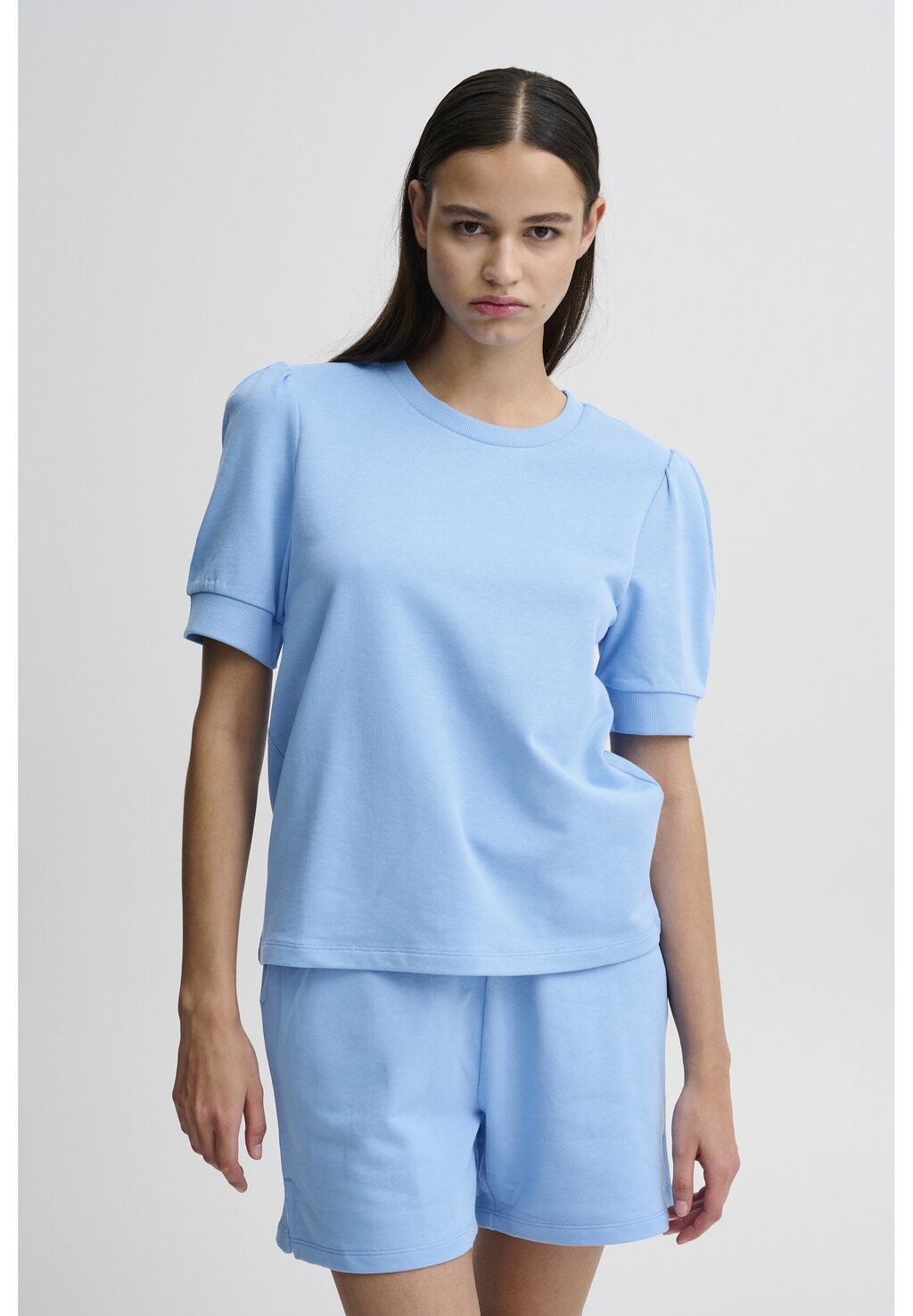 Футболка базовая IHYARLA SW ICHI, цвет little boy blue
Футболка базовая IHYARLA SW ICHI, цвет little boy blue