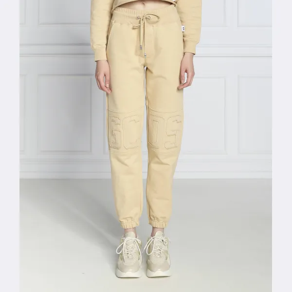 Спортивные брюки стандартного кроя Gcds, бежевый
Спортивные брюки стандартного кроя Gcds, бежевый