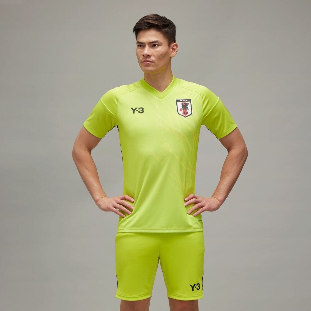 Униформа Adidas Japan National Football Team 2024 GK First Replica Uniform, цвет Semi-Solar Yellow
Униформа Adidas Japan National Football Team 2024 GK First Replica Uniform, цвет Semi-Solar Yellow