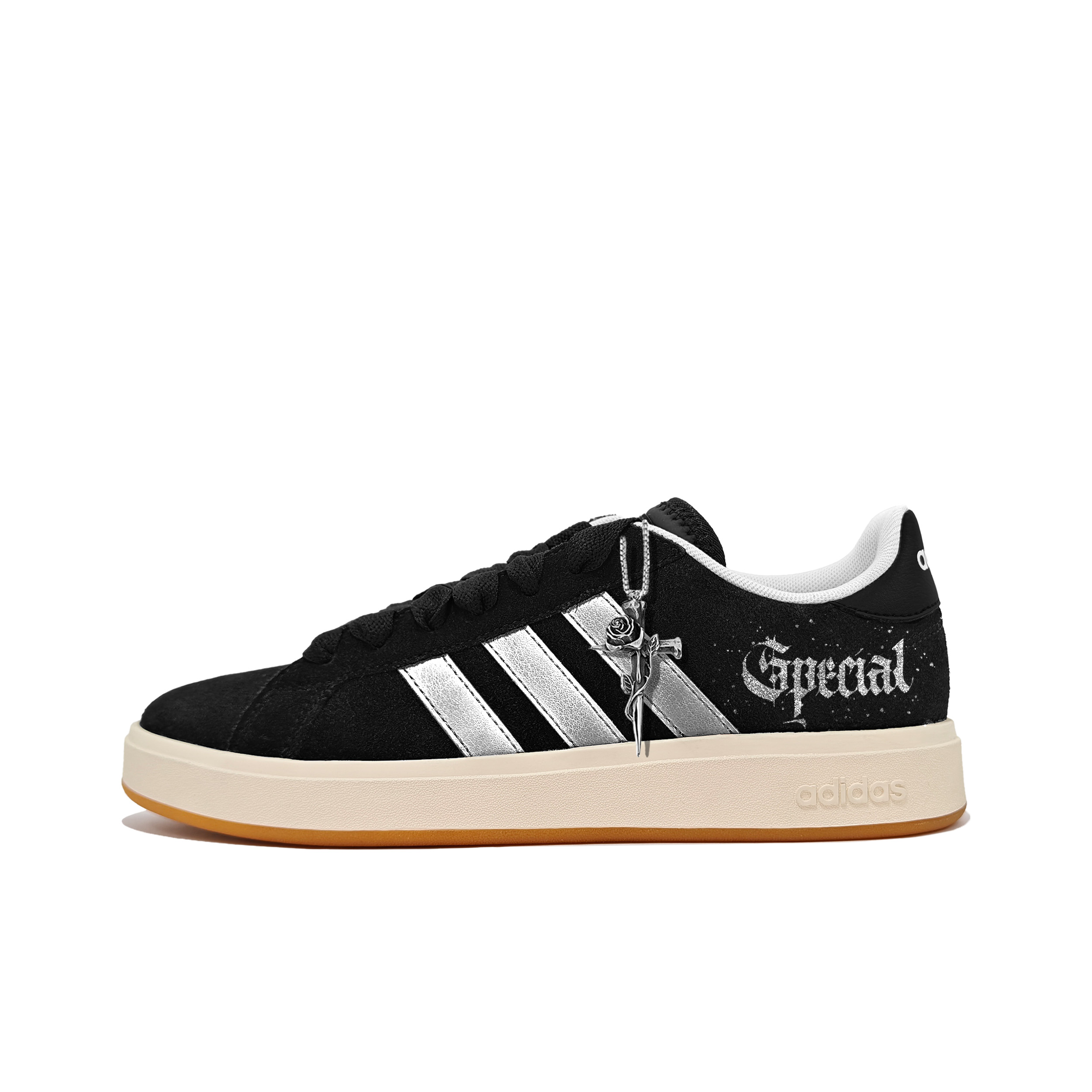 Adidas Кроссовки для скейтбординга Grand Court Base 00s Gothic Graffiti с износостойкой подошвой, низкие, унисекс, черно-белые
Adidas Кроссовки для скейтбординга Grand Court Base 00s Gothic Graffiti с износостойкой подошвой, низкие, унисекс, черно-белые