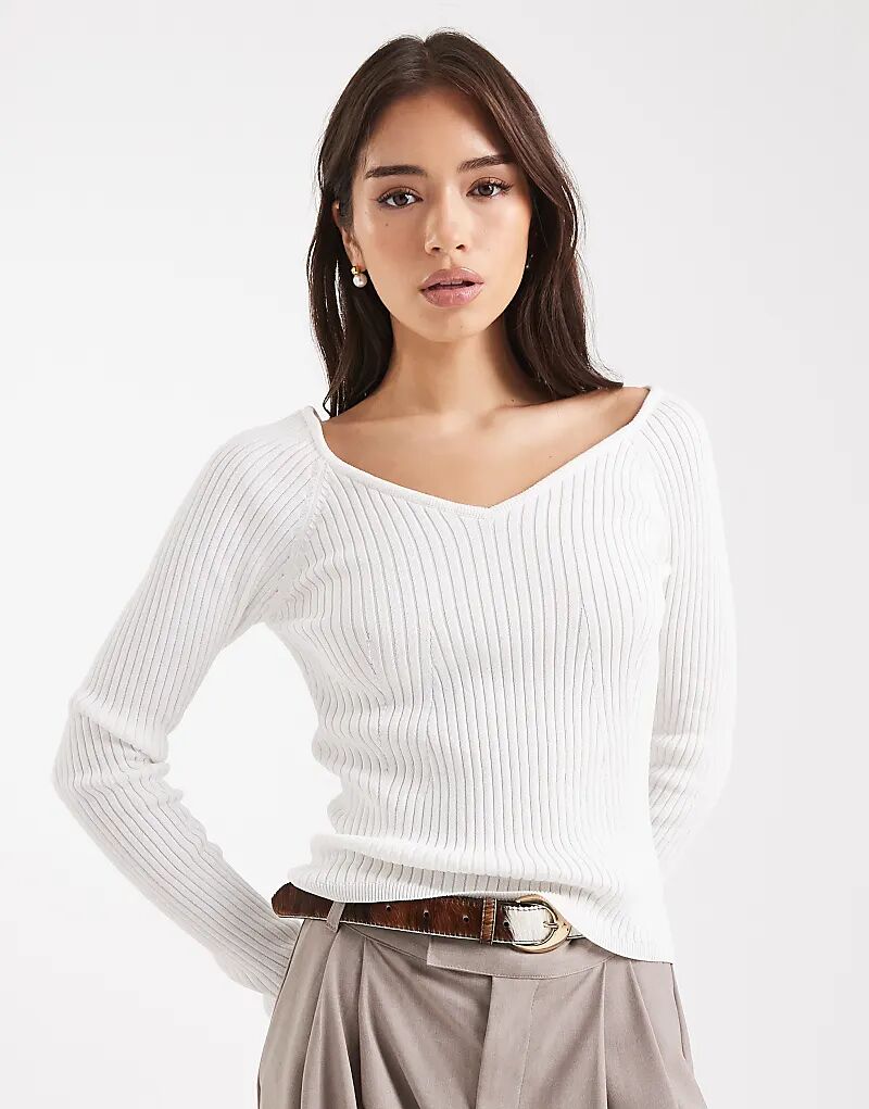 Трикотажный структурированный топ с V-образным вырезом ASOS DESIGN кремового цвета
Трикотажный структурированный топ с V-образным вырезом ASOS DESIGN кремового цвета