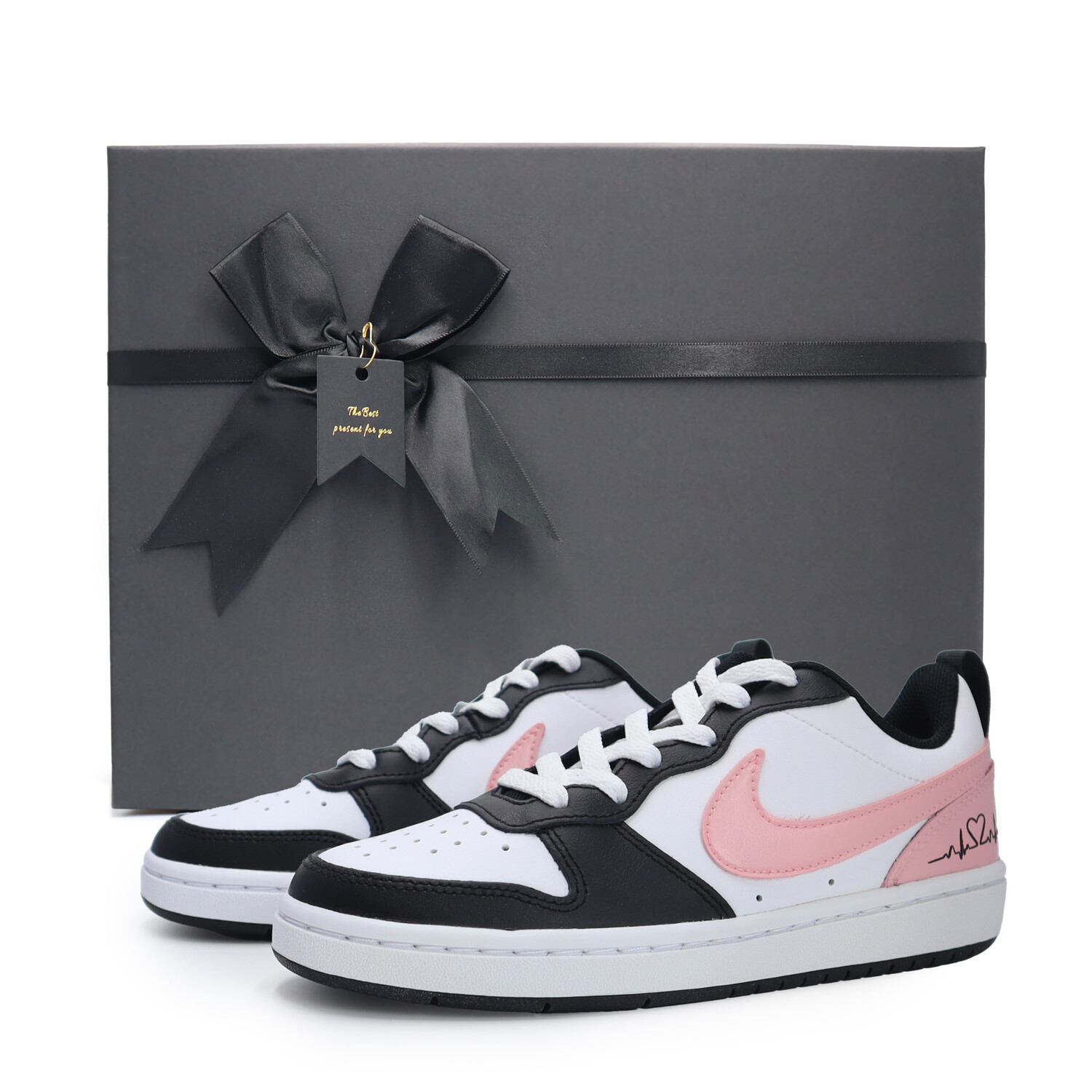 Кроссовки Nike Court Borough Skateboarding Shoes Women's Low-top Core Black / Cloud White / Team Shock Pink 2, черный
Кроссовки Nike Court Borough Skateboarding Shoes Women's Low-top Core Black / Cloud White / Team Shock Pink 2, черный