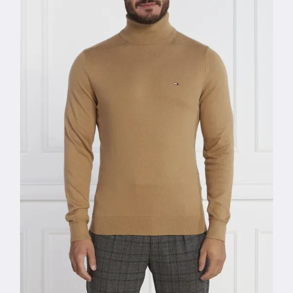 Водолазка стандартного кроя с добавлением кашемира Tommy Hilfiger, коричневый
Водолазка стандартного кроя с добавлением кашемира Tommy Hilfiger, коричневый