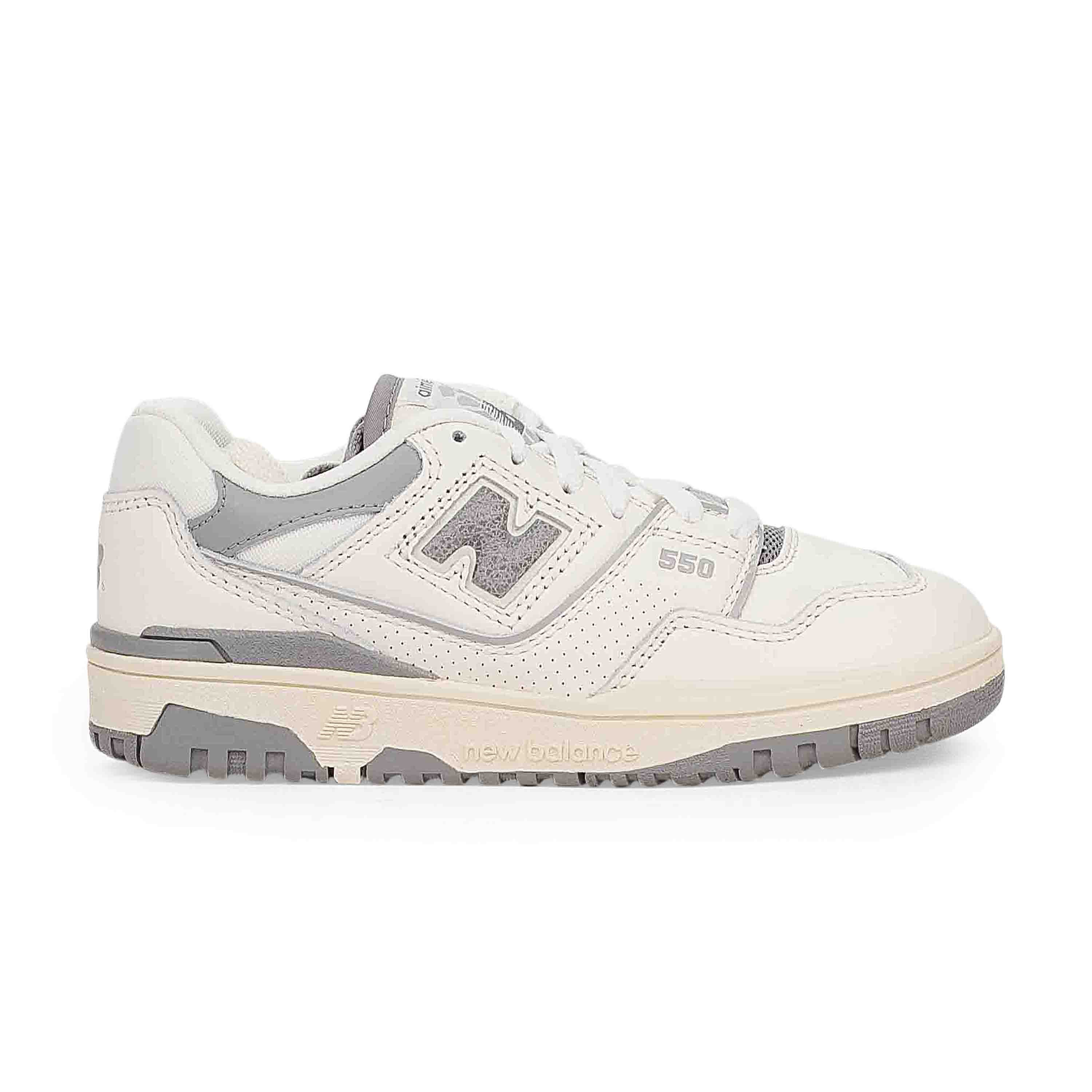 Серые кроссовки NB P550 Oxfords детские AIME LEON DORE, серый 
Серые кроссовки NB P550 Oxfords детские AIME LEON DORE, серый