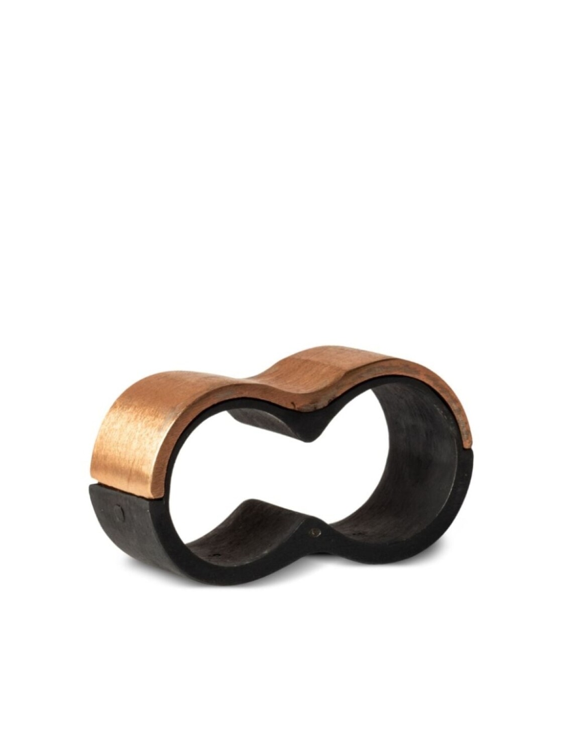 Серебряное кольцо Sistema Contour Parts of Four, черный
Серебряное кольцо Sistema Contour Parts of Four, черный