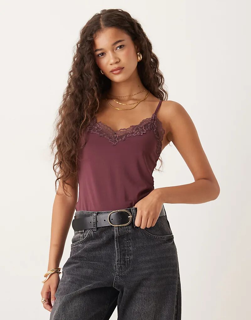 Боди ASOS DESIGN с облегающей кружевной отделкой ягодного цвета
Боди ASOS DESIGN с облегающей кружевной отделкой ягодного цвета