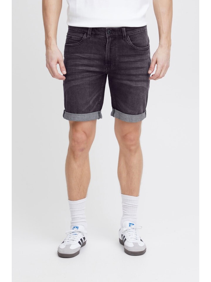 Тканевые шорты INDICODE, черный 
Тканевые шорты INDICODE, черный