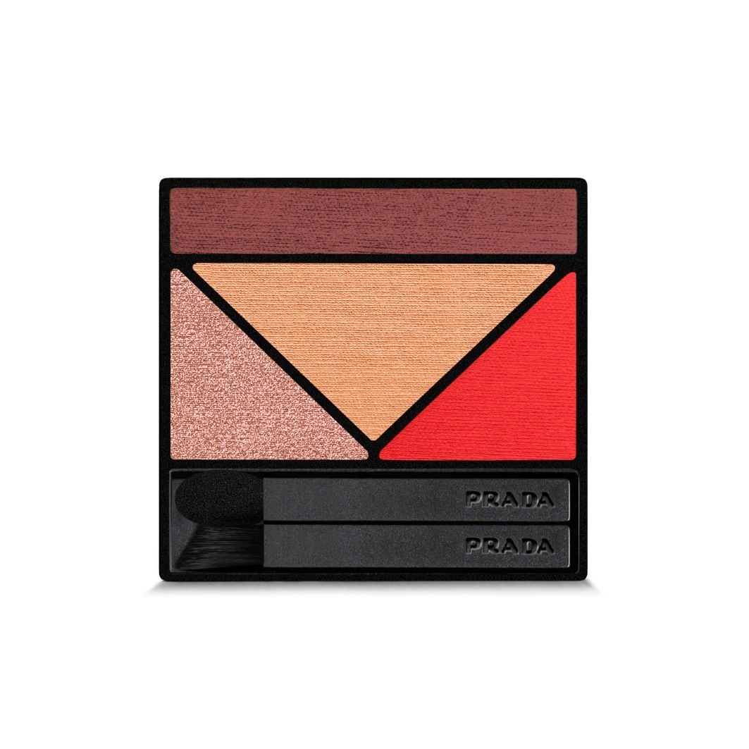 Тени для век dimensions eye palette refill Prada, pulp #06, вес 6 гр.
Тени для век dimensions eye palette refill Prada, pulp #06, вес 6 гр.