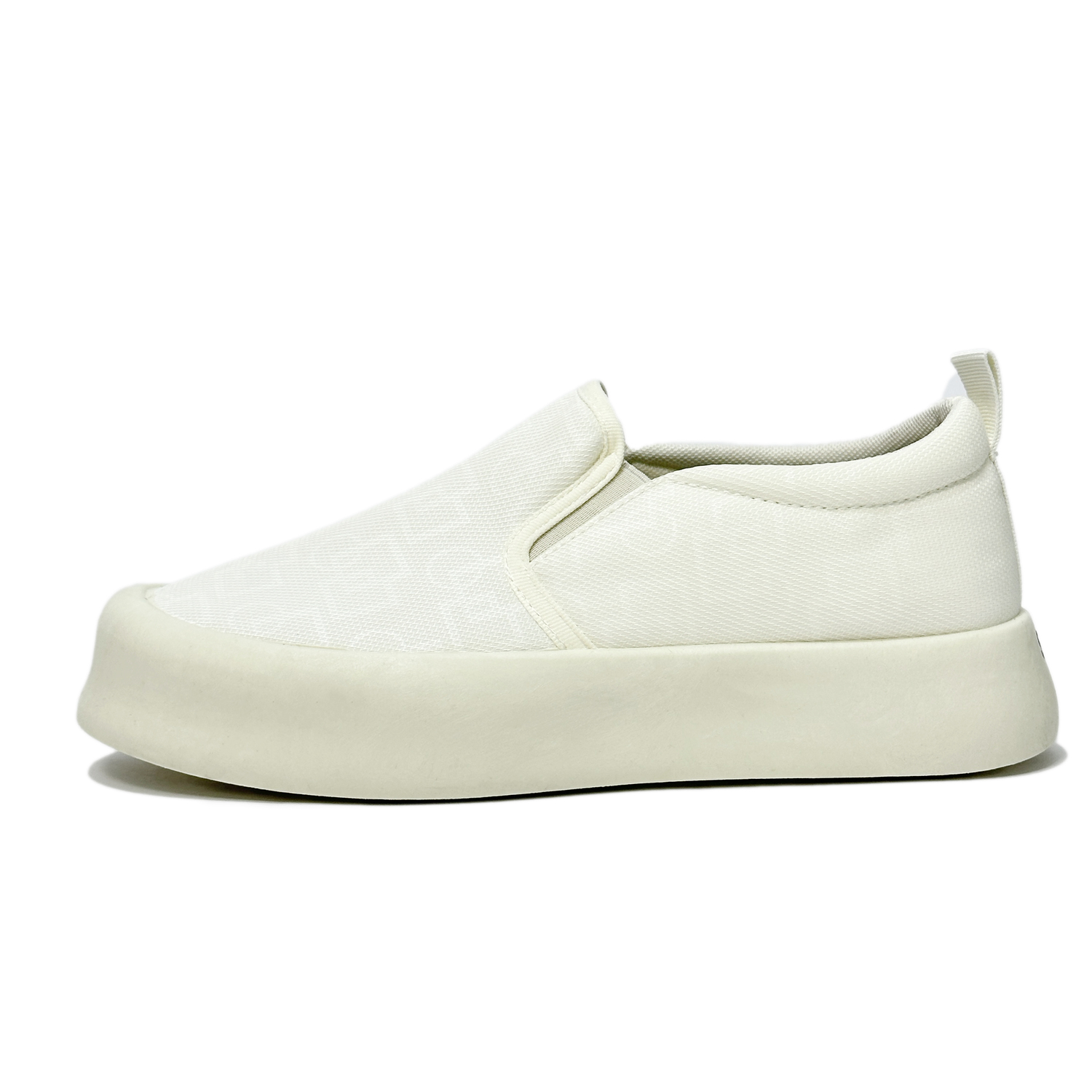 Антискользящие износостойкие мужские низкие кеды из холста белого цвета SLNU 3
Антискользящие износостойкие мужские низкие кеды из холста белого цвета SLNU 3