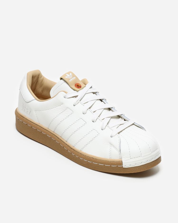 Кроссовки Kasina x Superstar Boost 'Taesahae', белый
Кроссовки Kasina x Superstar Boost 'Taesahae', белый