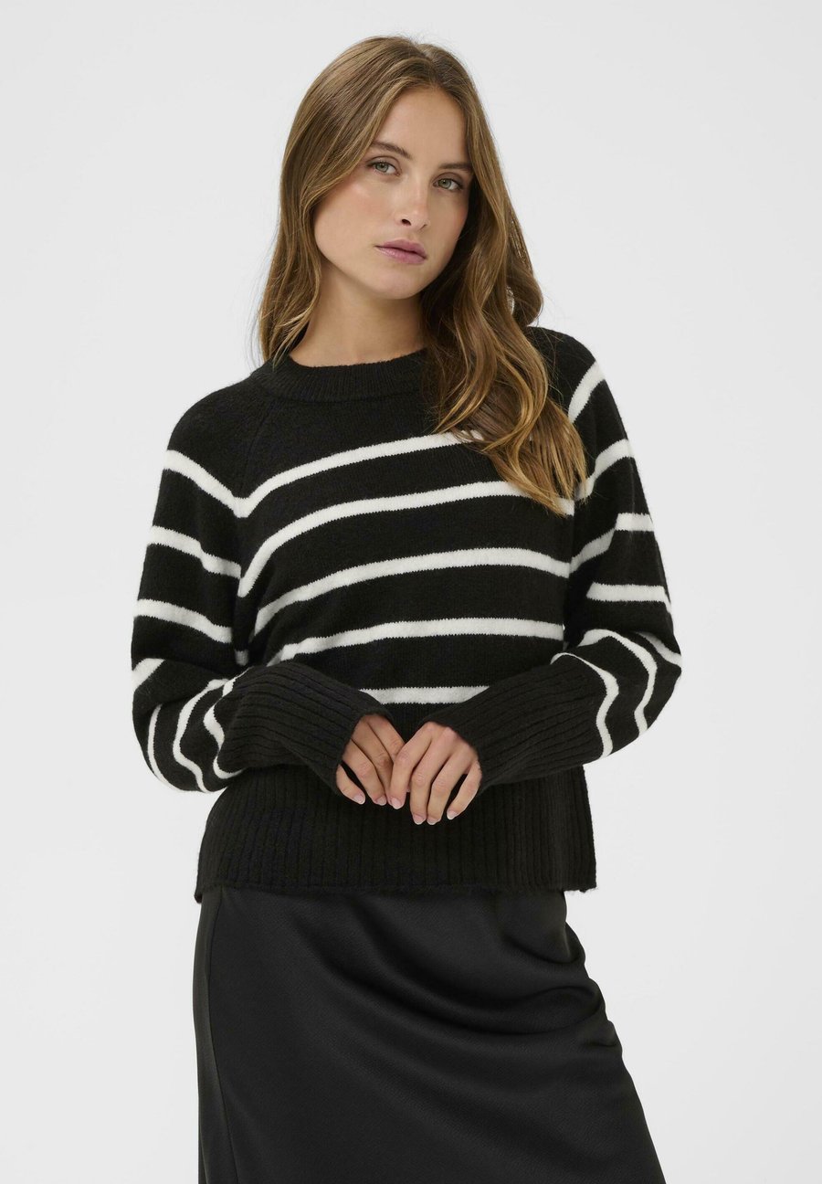 Джемпер Kaffe KAerin Knit Pullover, Black Chalk Stripe/Black
Джемпер Kaffe KAerin Knit Pullover, Black Chalk Stripe/Black