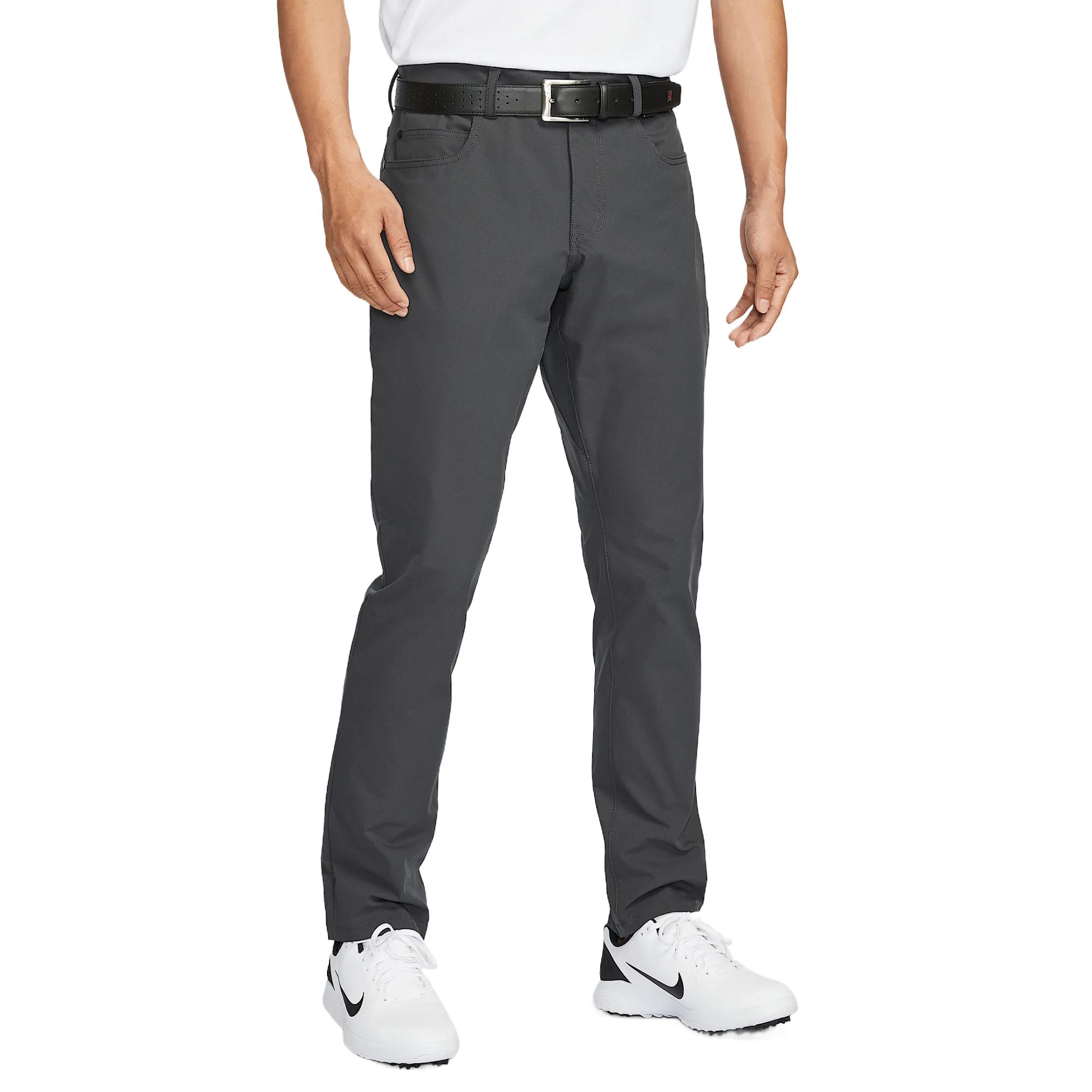 Nike Повседневные брюки мужские Coal Black
Nike Повседневные брюки мужские Coal Black