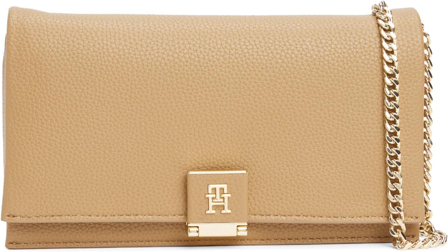 Сумка-клапан Tommy Hilfiger с цепочкой и съемным ремнем через плечо, Safari Canvas
Сумка-клапан Tommy Hilfiger с цепочкой и съемным ремнем через плечо, Safari Canvas