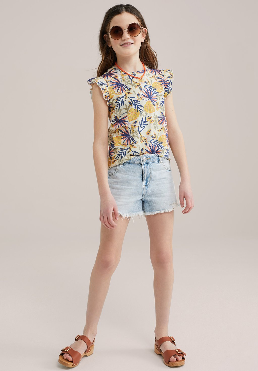 Футболка с принтом WE Fashion, горчичный 
Футболка с принтом WE Fashion, горчичный