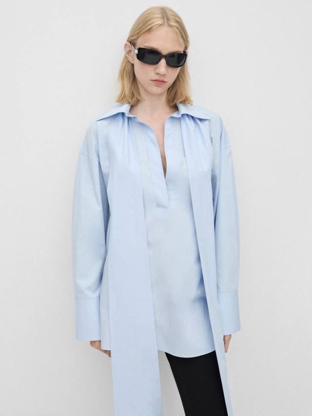 Хлопчатобумажная рубашка с галстуком selaina Mango, светло-синий
Хлопчатобумажная рубашка с галстуком selaina Mango, светло-синий