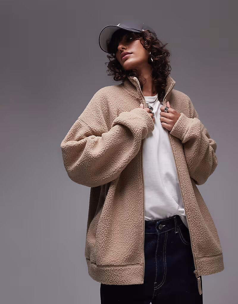 Флисовая кофта Topshop Borg с воротником-стойкой и застежкой-молнией цвета верблюжьей шерсти
Флисовая кофта Topshop Borg с воротником-стойкой и застежкой-молнией цвета верблюжьей шерсти