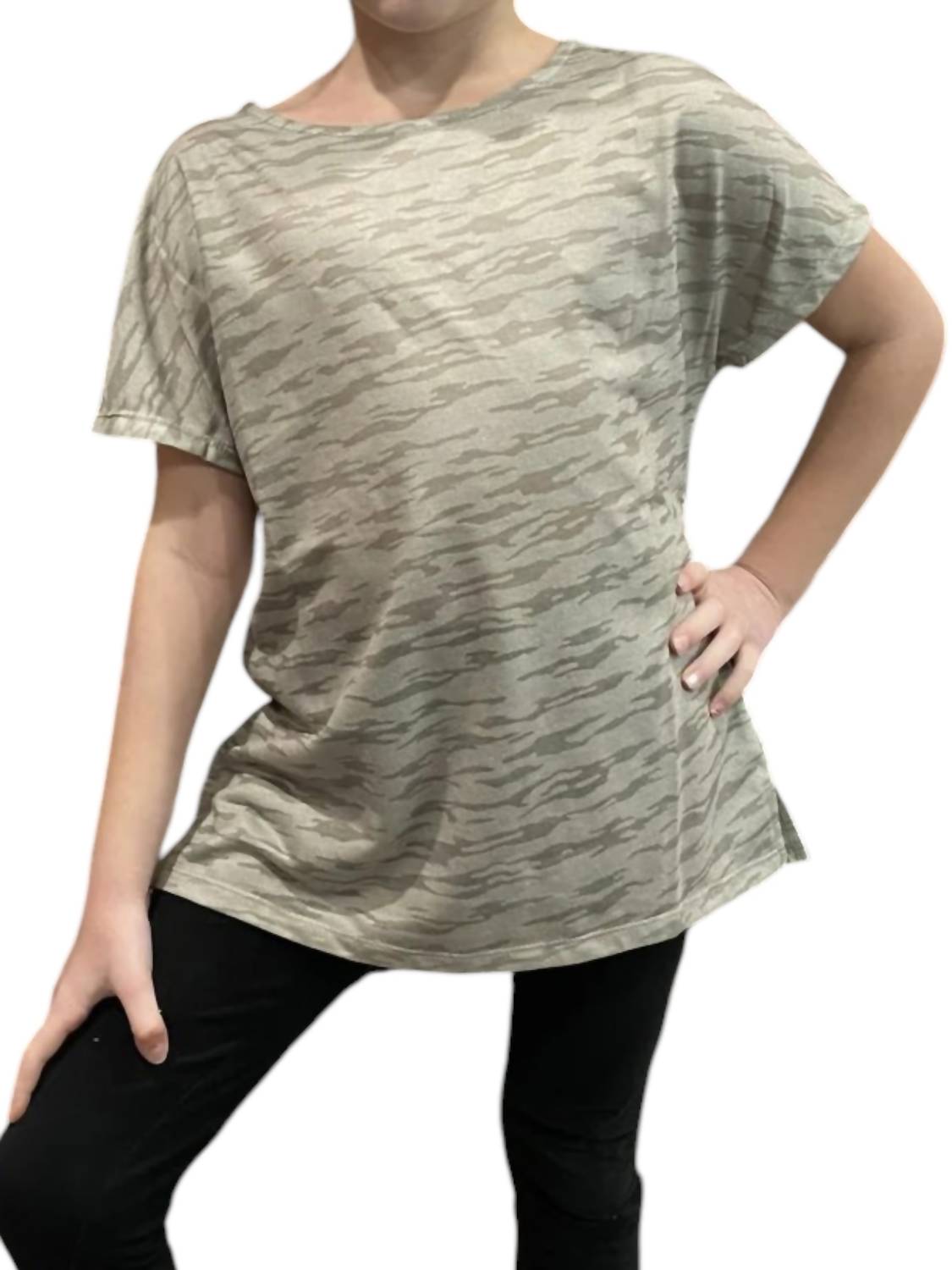 Детская зеленая футболка с принтом и перекрестными лямками Hayden LA
Детская зеленая футболка с принтом и перекрестными лямками Hayden LA