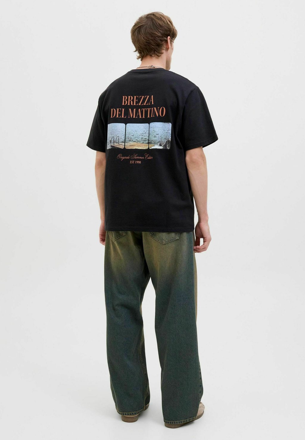 Футболка с принтом RUNDHALSAUSSCHNITT Jack & Jones, черный
Футболка с принтом RUNDHALSAUSSCHNITT Jack & Jones, черный