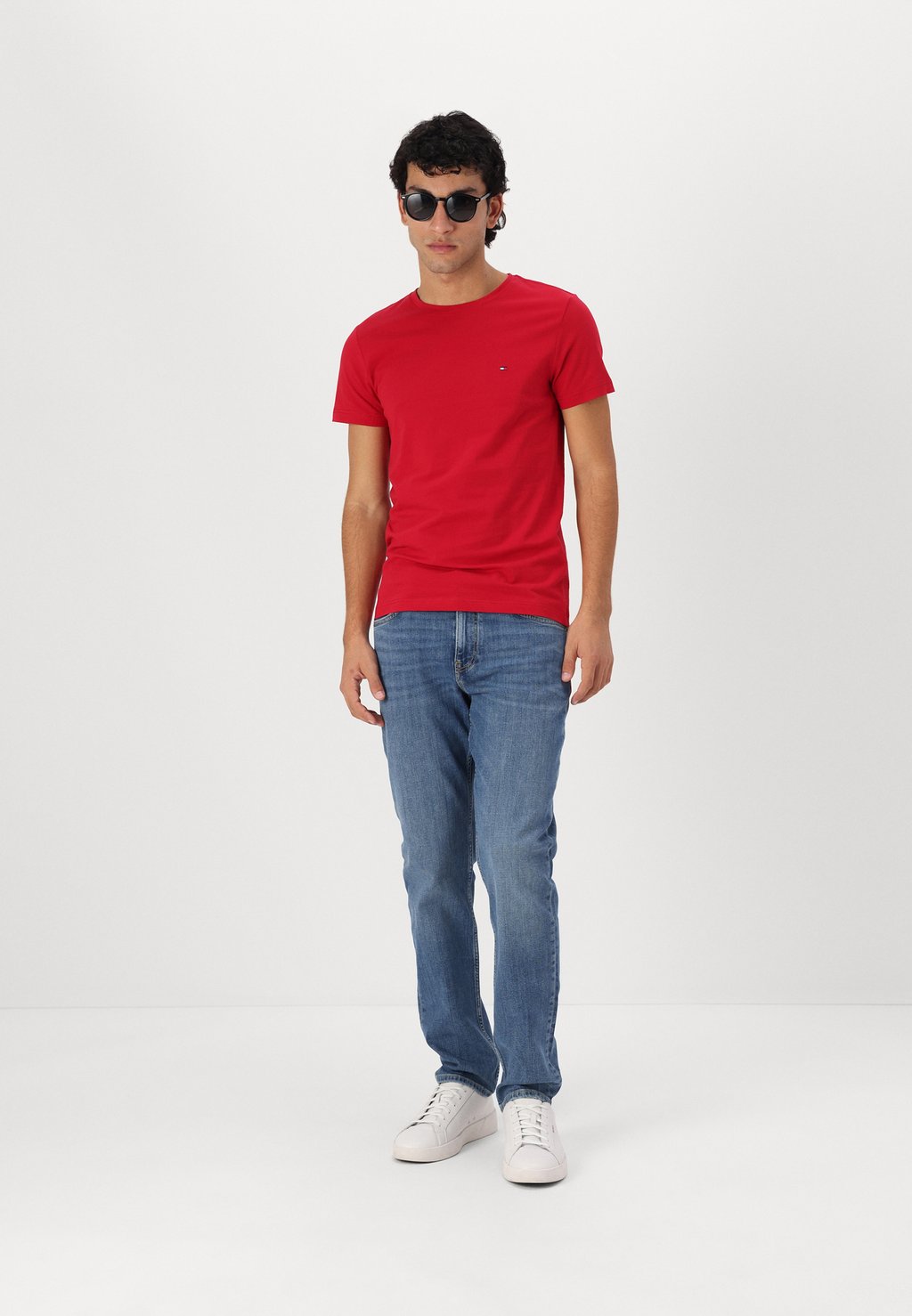 Джинсы прямого кроя CORE DENTON Tommy Hilfiger, светло-голубой
Джинсы прямого кроя CORE DENTON Tommy Hilfiger, светло-голубой