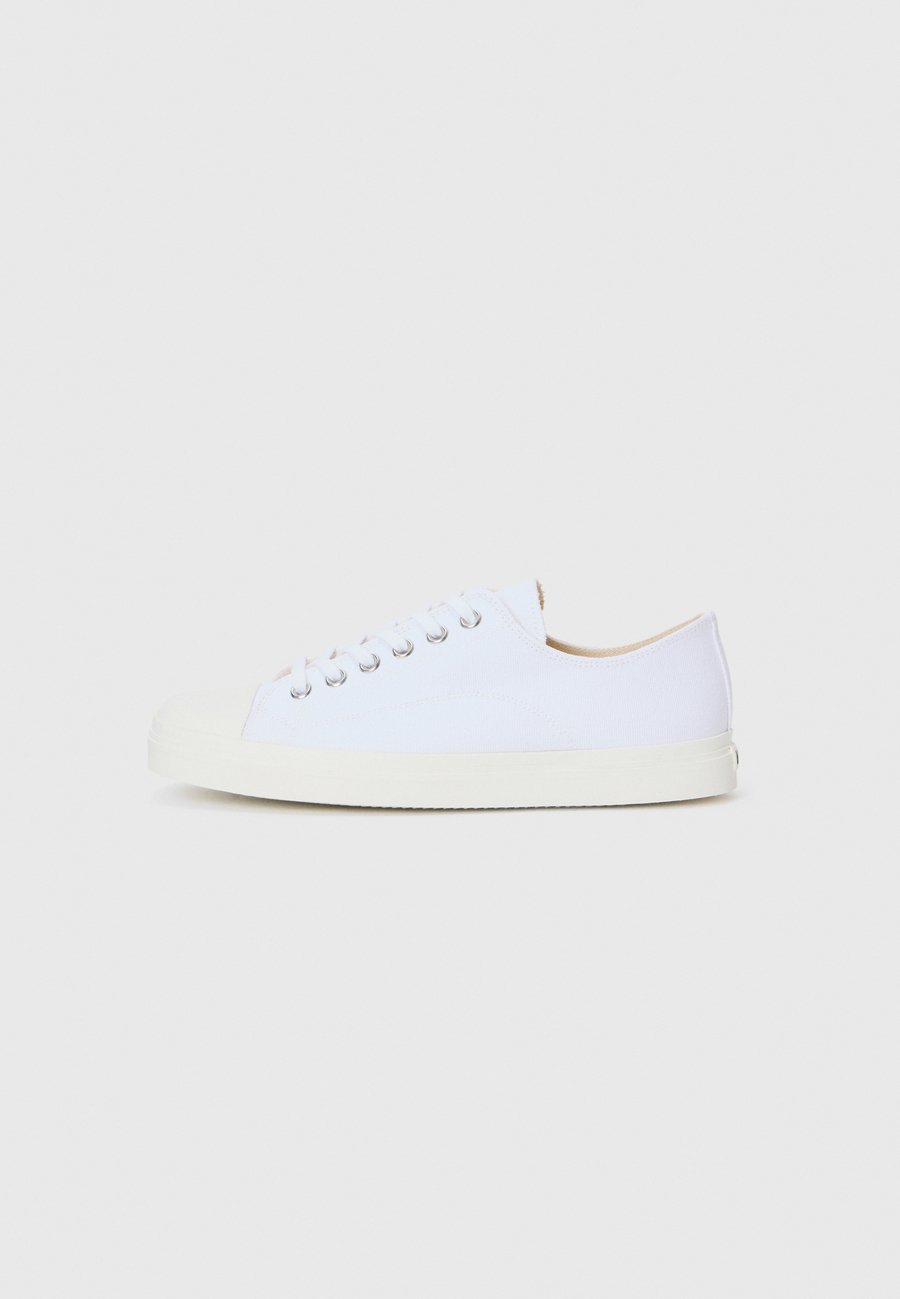 Кроссовки MOSCHINO Trainers, Bianco/White
Кроссовки MOSCHINO Trainers, Bianco/White