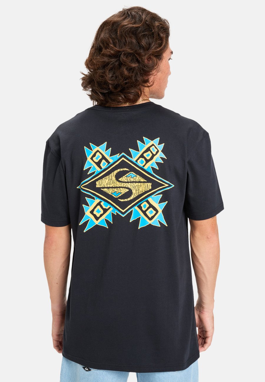 Футболка Quiksilver SWELL OVATION, Kvj/Black, Черный, Футболка Quiksilver SWELL OVATION, Kvj/Black
Футболка Quiksilver SWELL OVATION, Kvj/Black, Черный, Футболка Quiksilver SWELL OVATION, Kvj/Black