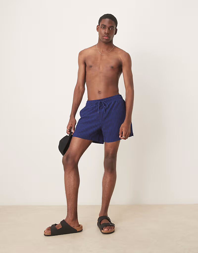 Купальники Abercrombie & Fitch, шорты из сирсакера, 5 дюймов, темно-синего цвета
Купальники Abercrombie & Fitch, шорты из сирсакера, 5 дюймов, темно-синего цвета