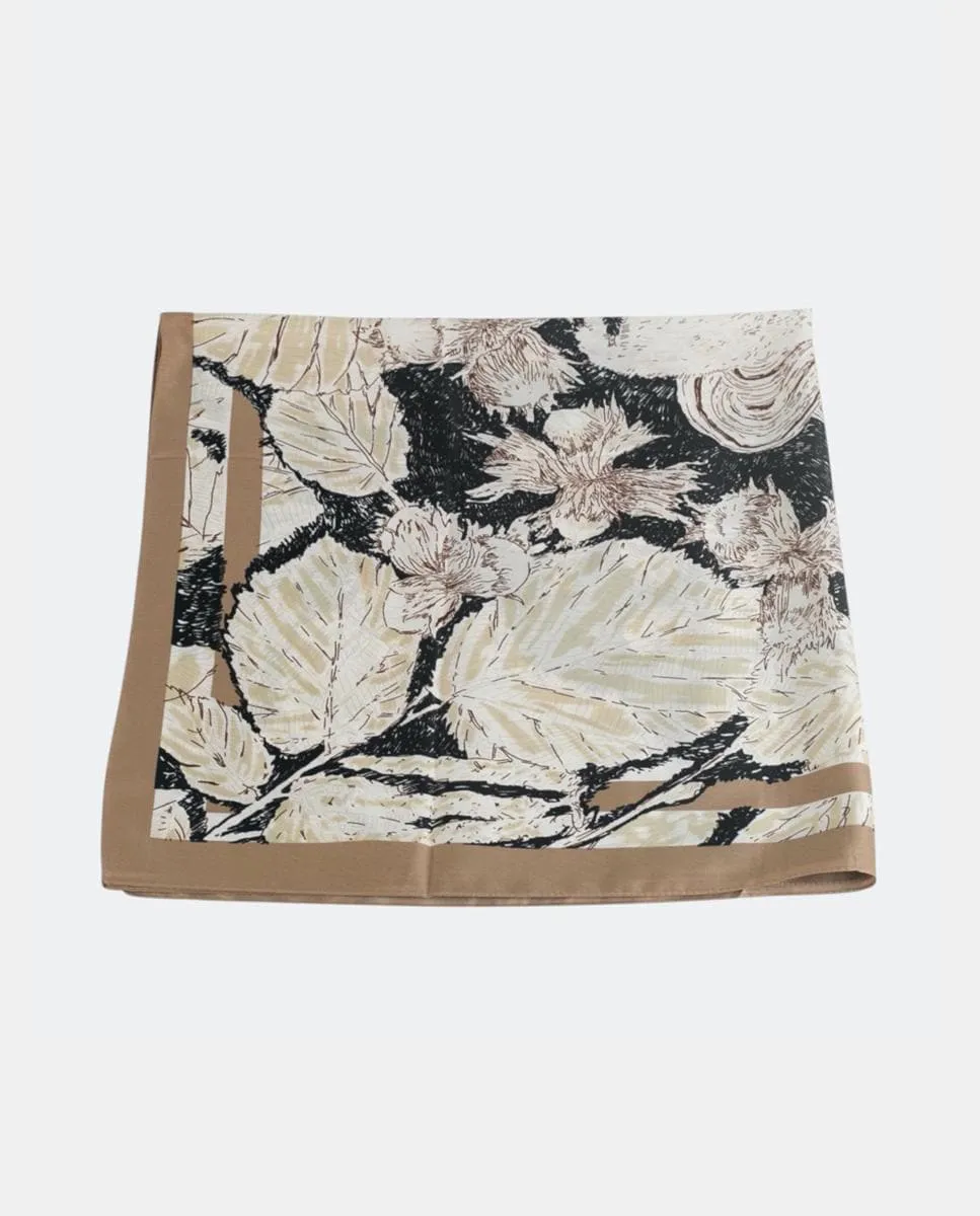 Квадратный платок из полиэстера с цветочным принтом, свежий и универсальный платок для женщин Kbas, бежевый
Квадратный платок из полиэстера с цветочным принтом, свежий и универсальный платок для женщин Kbas, бежевый