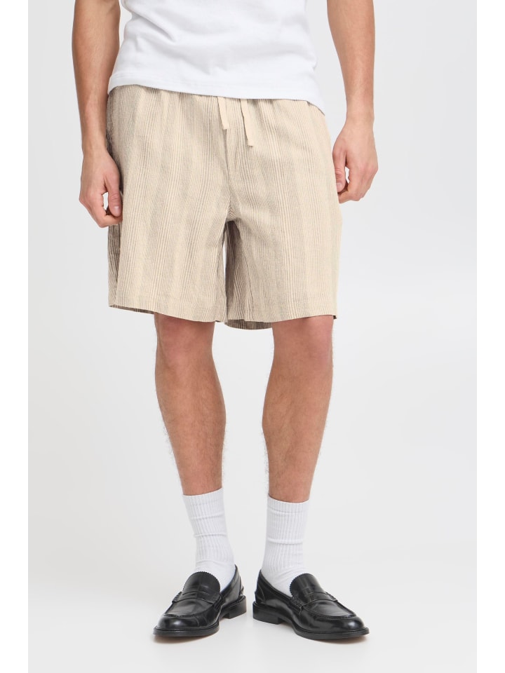 Тканевые шорты !SOLID, зеленый
Тканевые шорты !SOLID, зеленый