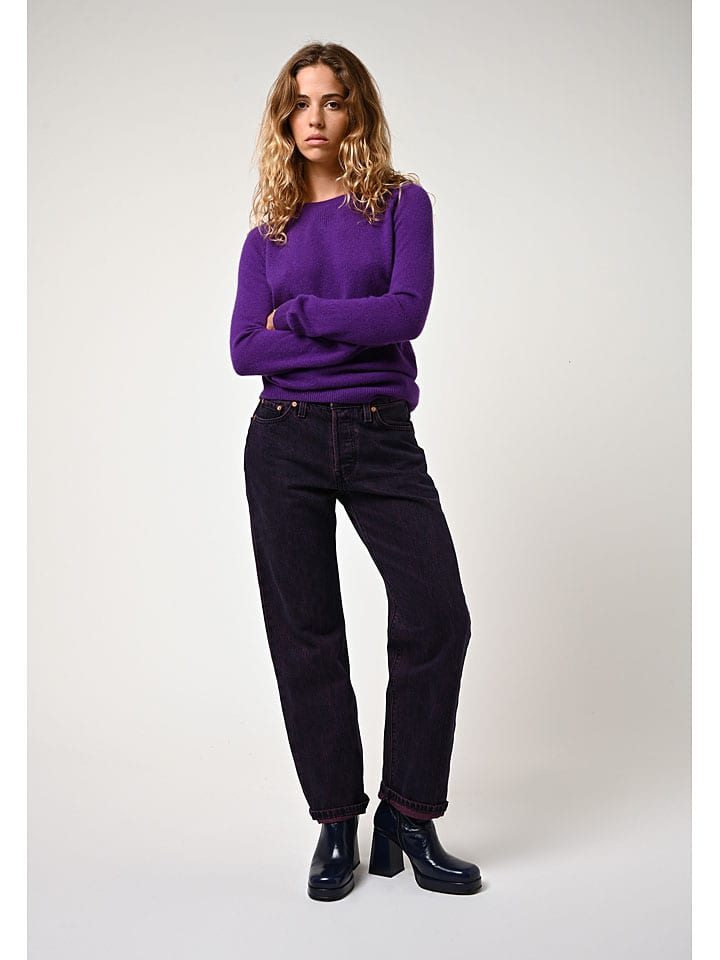 Кашемировый свитер Этрет сливового цвета AUTHENTIC CASHMERE
Кашемировый свитер Этрет сливового цвета AUTHENTIC CASHMERE