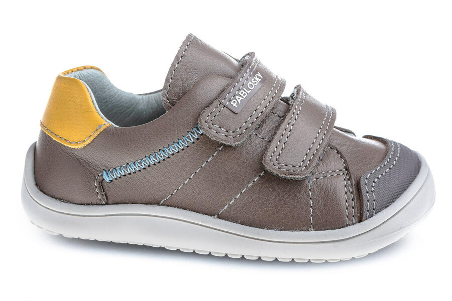 Кроссовки Pablosky модель 063752p цвет коричневый
Кроссовки Pablosky модель 063752p цвет коричневый