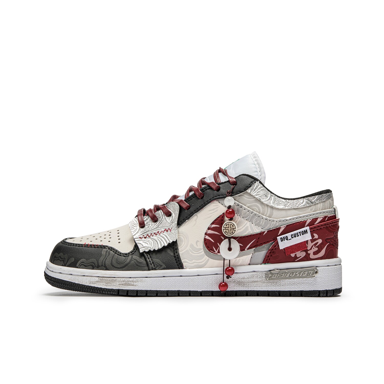 Детские баскетбольные кроссовки Air 1 Grade School Jordan, черный
Детские баскетбольные кроссовки Air 1 Grade School Jordan, черный