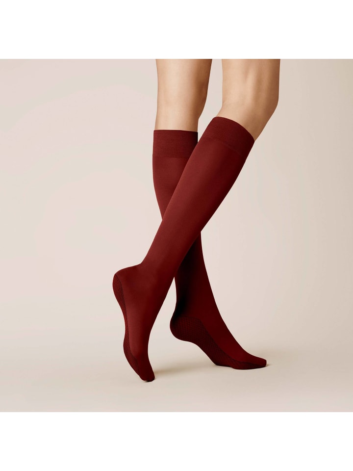 Kunert Изящные высокие носки Warm Up 60 с теплоизоляцией цвета бордо
Kunert Изящные высокие носки Warm Up 60 с теплоизоляцией цвета бордо