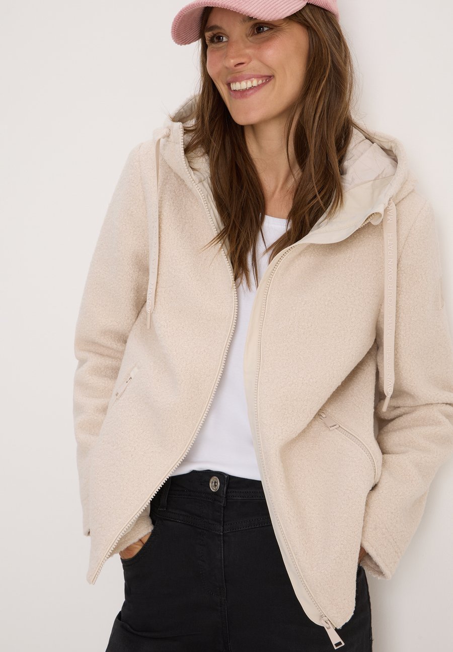 Флисовая куртка Cecil Fleece jacket, Weiß/White Denim
Флисовая куртка Cecil Fleece jacket, Weiß/White Denim