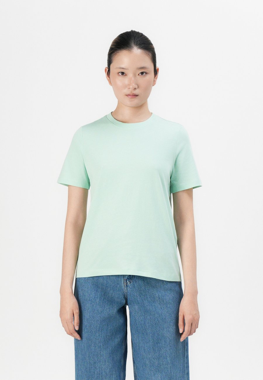Футболка Vero Moda VMPAULINA, Birds Egg Green/Light Green, Зеленый, Футболка Vero Moda VMPAULINA, Birds Egg Green/Light Green
Футболка Vero Moda VMPAULINA, Birds Egg Green/Light Green, Зеленый, Футболка Vero Moda VMPAULINA, Birds Egg Green/Light Green