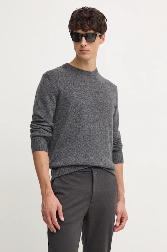 Свитер с добавлением шерсти United Colors Of Benetton, серый
Свитер с добавлением шерсти United Colors Of Benetton, серый