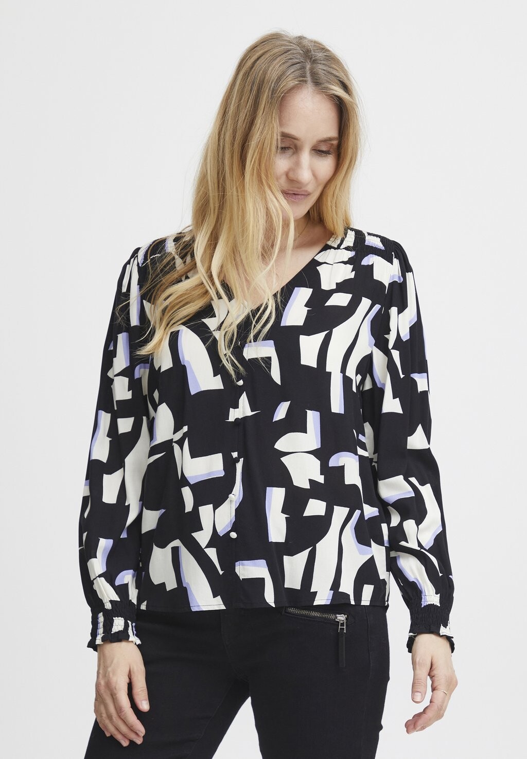 Блузка FRFLOWY BL 2 Fransa, цвет black graphic
Блузка FRFLOWY BL 2 Fransa, цвет black graphic