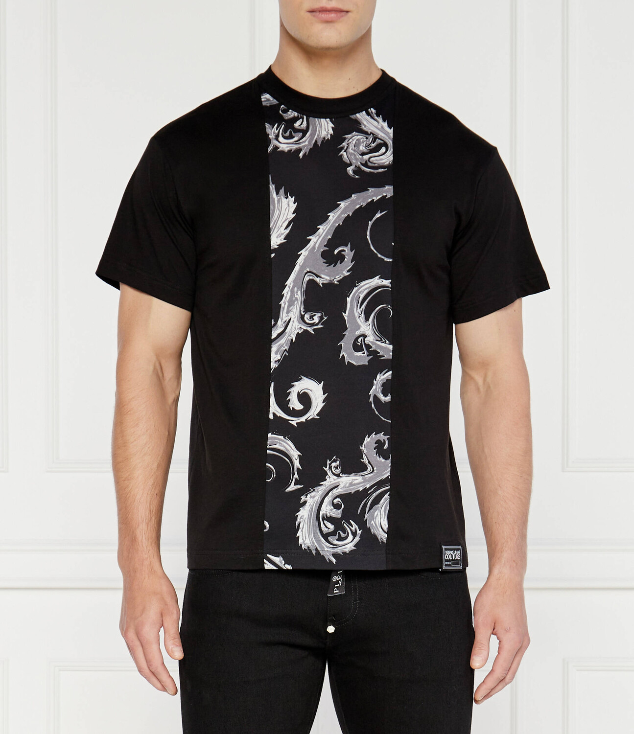 Футболка Versace Jeans Couture Regular Fit, черный
Футболка Versace Jeans Couture Regular Fit, черный