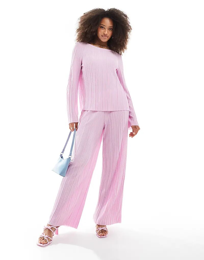 Комбинезон с широкими брюками Pieces plisse светло-розового цвета
Комбинезон с широкими брюками Pieces plisse светло-розового цвета